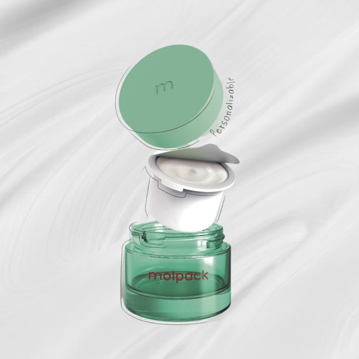 Molpacks M3R Jar Tackles Beauty Trends with Refillable Allure